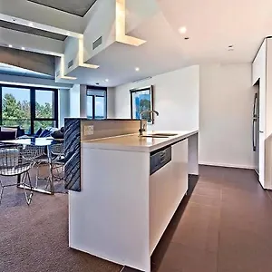 accommodate-canberra-the-apartments.hotels-canberra.com/