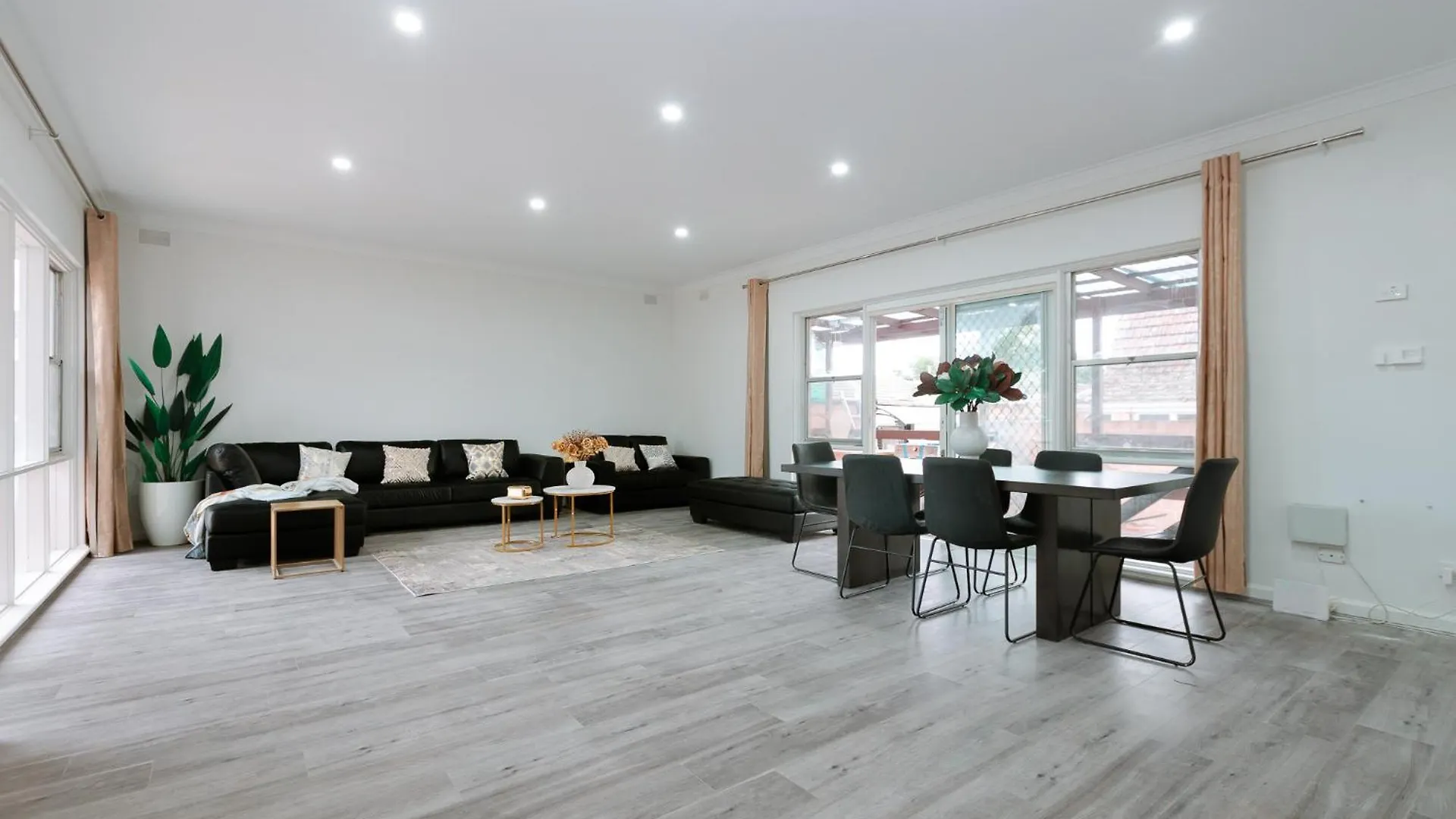 Guest house Adelaide Escape And Business-3Bath Full Kitchen Fast Wifi 3Tv-For Large Families And Group Hotel
