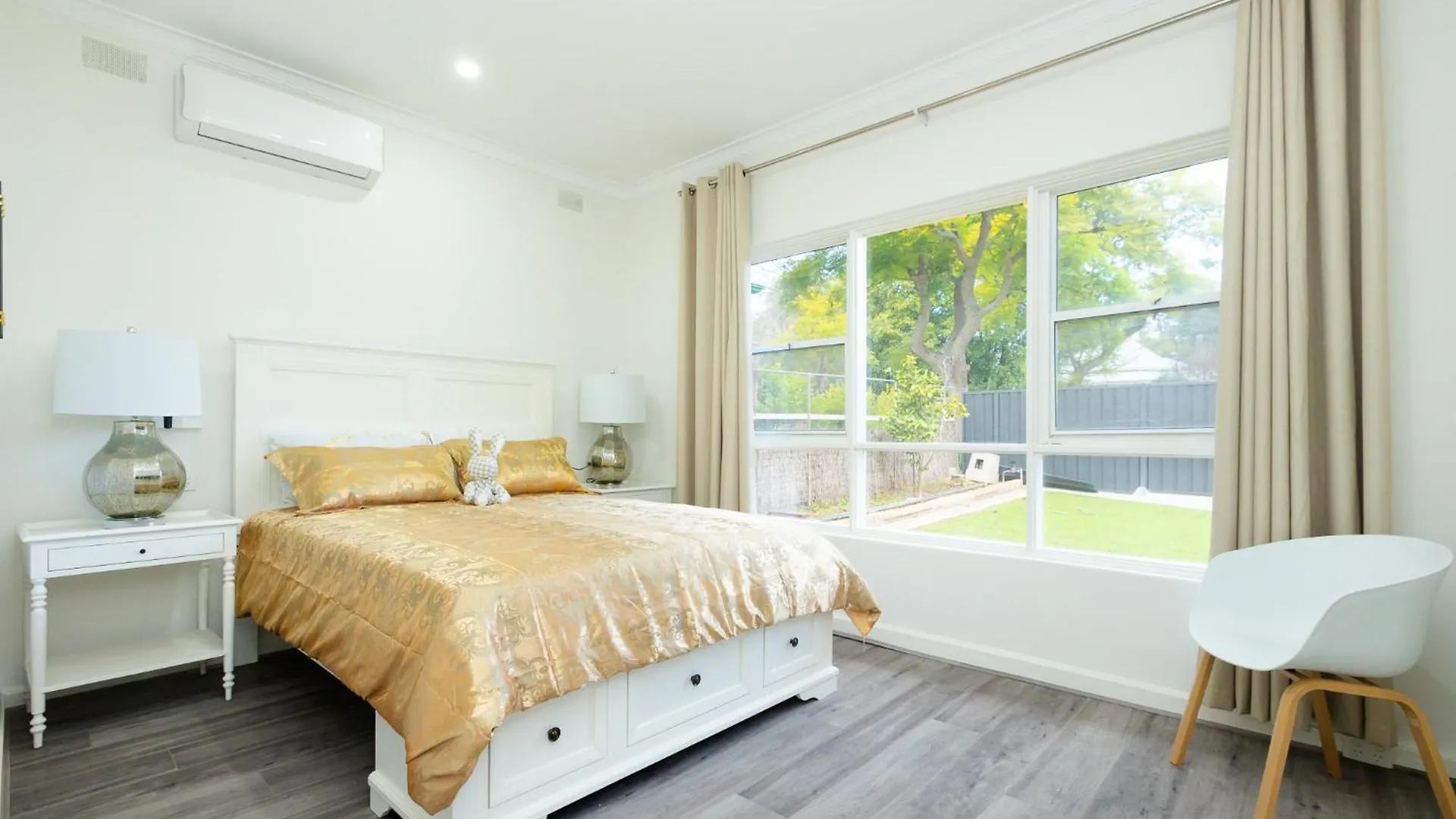 Adelaide Escape And Business-3Bath Full Kitchen Fast Wifi 3Tv-For Large Families And Group Hotel Guest house